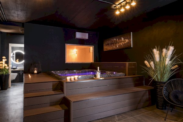 Taboo Villa & Spa