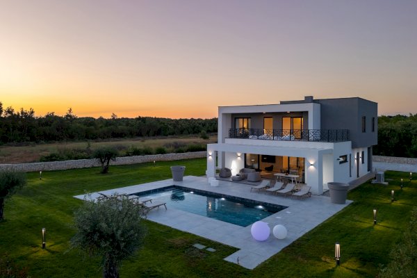 Villa Epic 2