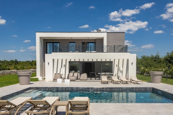 Villa Epic 2